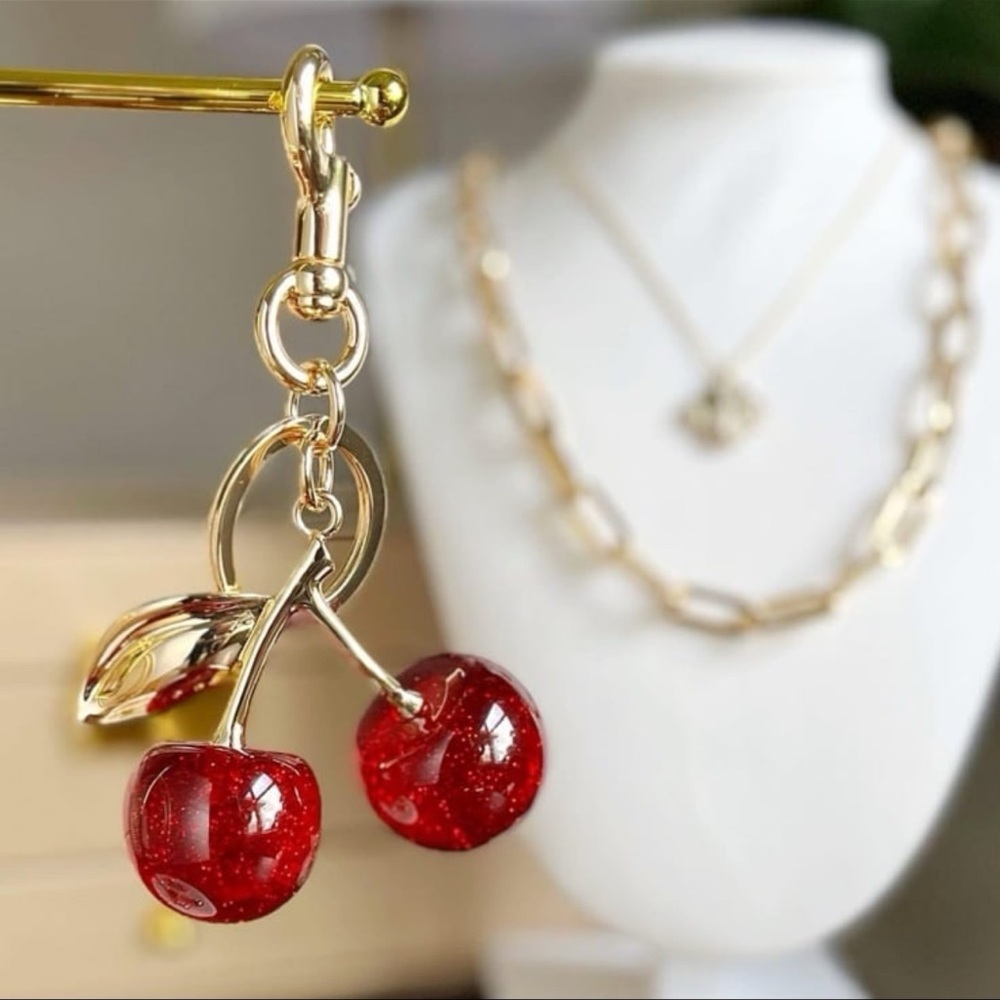 Park Lane “Cherry Pie” Handbag Charm/Keychain! BNIP!! - Picture 3 of 7
